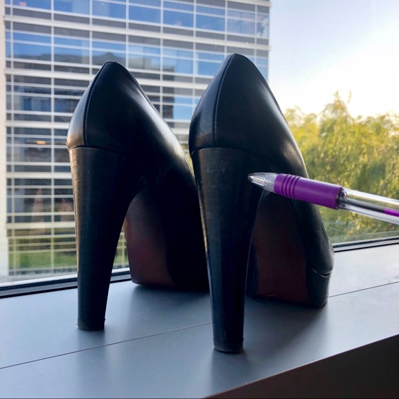 Stuart Weitzman Peep Platform Pumps - Picture 6 of 8